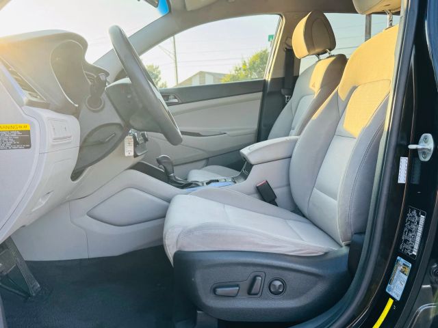 2016 Hyundai Tucson - Image 14