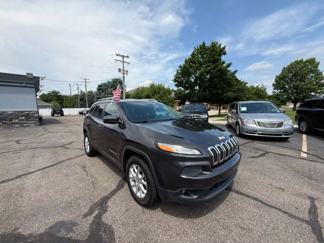 2014 Jeep Cherokee - Image 7