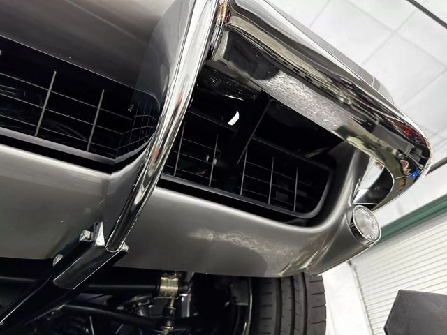 1966 Chevrolet Corvette Coupe 427/390hp - Image 96
