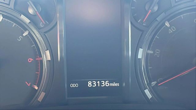 2022 Toyota 4runner - Image 32
