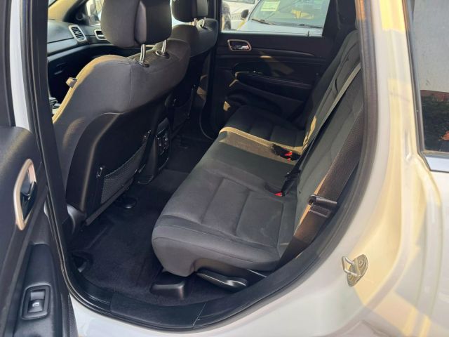 2015 JEEP GRAND CHEROKEE SUV V6, FLEX FUEL, 3.6 LITER LAREDO SPORT UTILITY 4D