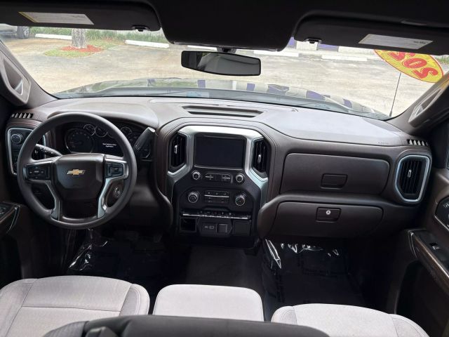 2021 CHEVROLET SILVERADO 1500 DOUBLE CAB PICKUP 4-CYL, TURBO, 2.7 LITER LT PICKUP 4D 6 1/2 FT