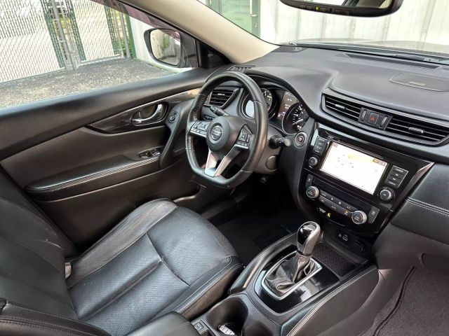 2018 Nissan Rogue - Image 20