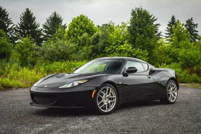 2011 Lotus Evora 2+2's photo