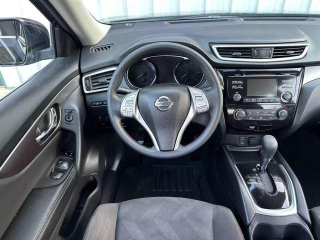 2015 Nissan Rogue - Image 25
