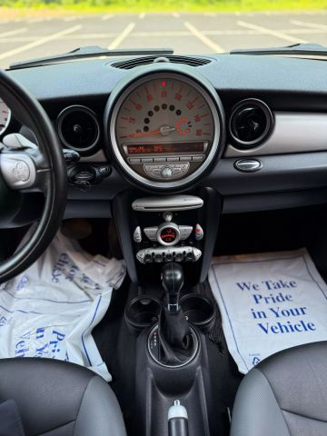 2009 Mini Hardtop Cooper Hatchback 2d - Image 20