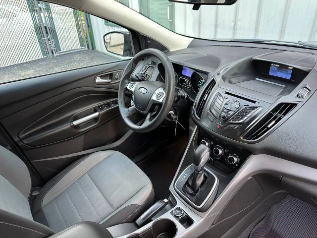 2013 Ford Escape - Image 20