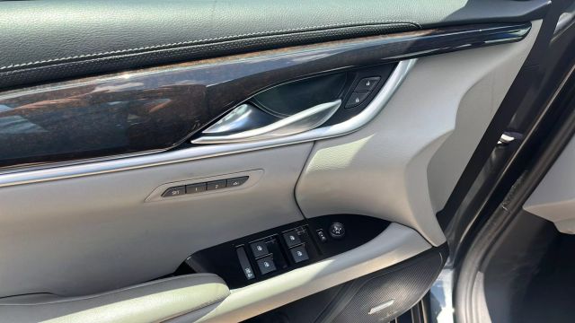 2017 Cadillac Xts - Image 17