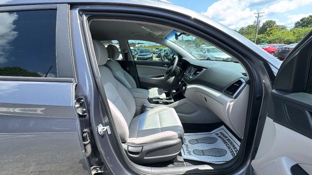 2016 Hyundai Tucson - Image 12