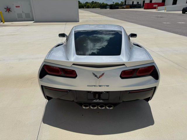 2019 Chevrolet Corvette - Image 21