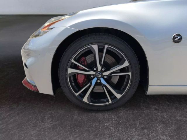 2019 Nissan 370z - Image 13