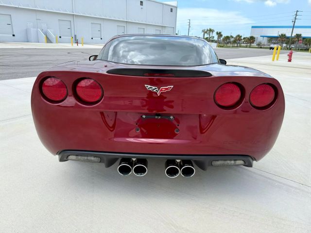 2006 Chevrolet Corvette - Image 20