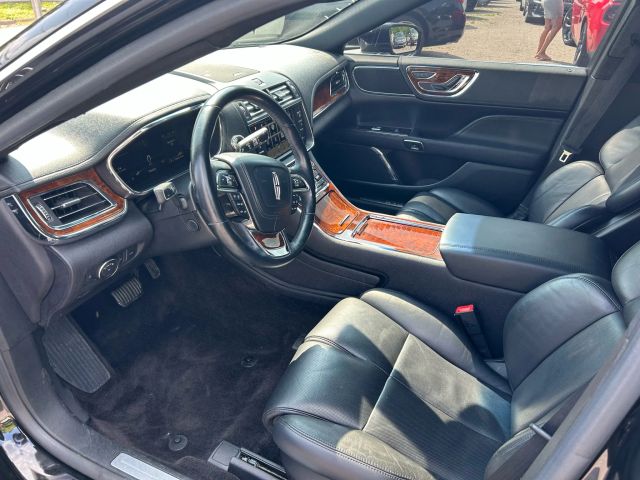 2017 Lincoln Continental - Image 17