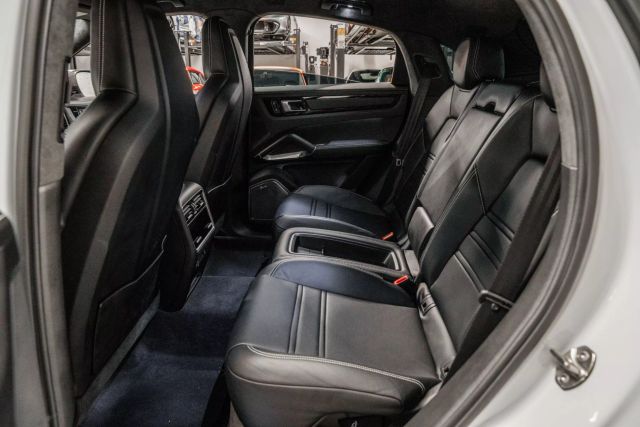 2023 Porsche Cayenne Coupe Turbo Gt Sport Utility 4d - - Image 28