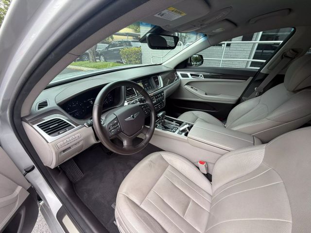 2018 Genesis G80 - Image 8