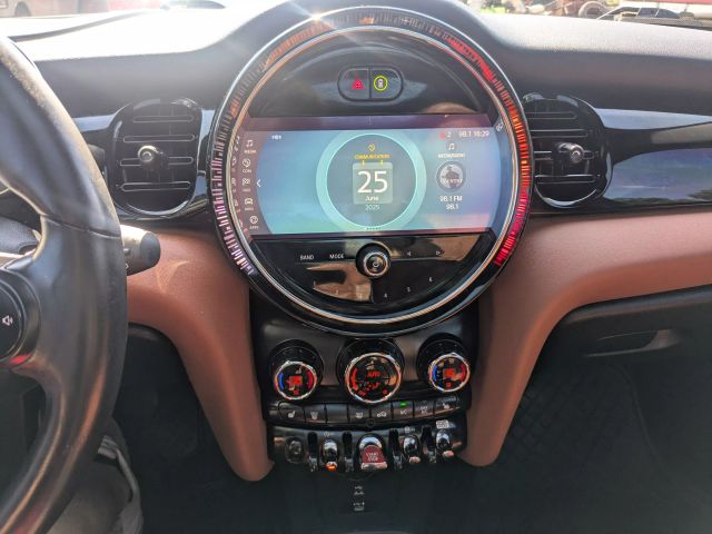2022 Mini Hardtop 4 Door Cooper S Hatchback 4d - Image 11