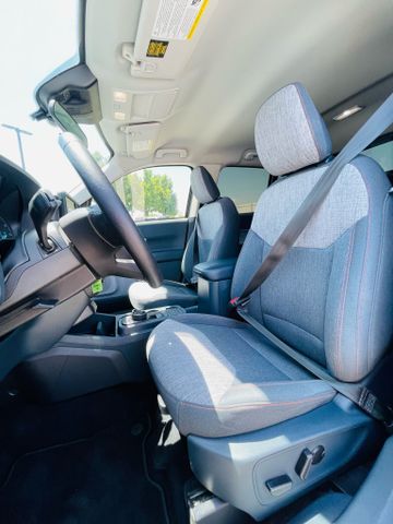 2022 Ford Maverick - Image 21