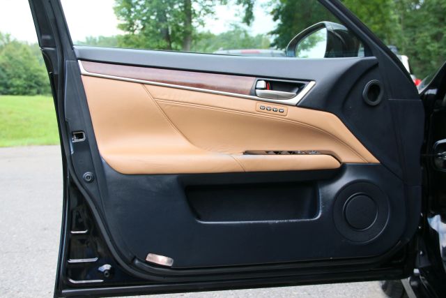 2015 Lexus Gs - Image 9
