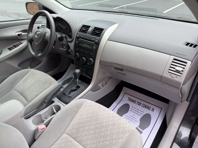 2009 Toyota Corolla S Sedan 4d - Image 15