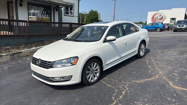 2013 Volkswagen Passat - Image 1