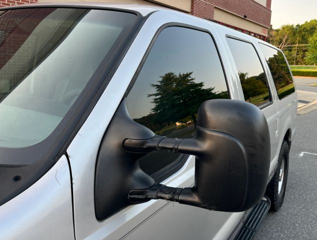 2002 Ford Excursion - Image 24