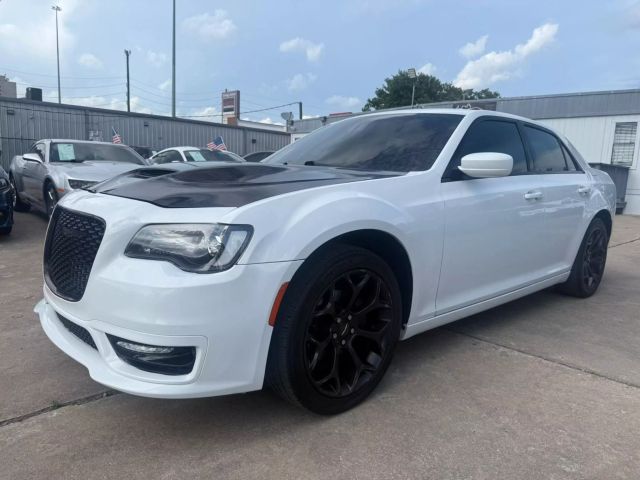 2019 Chrysler 300 - Image 1