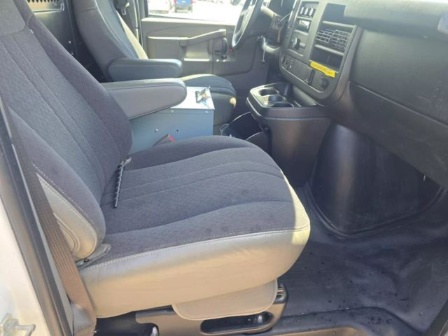 2018 Gmc Savana 2500 Cargo - Image 6