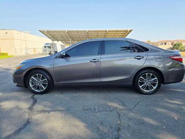 2017 Toyota Camry - Image 5