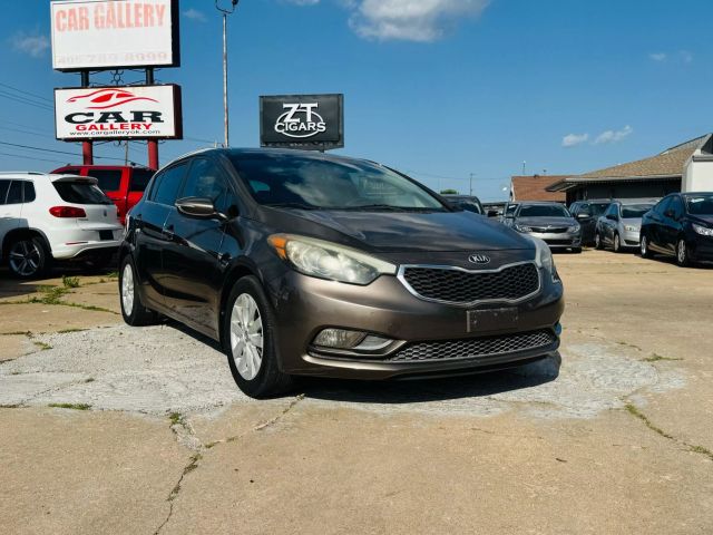 2014 Kia Forte - Image 4