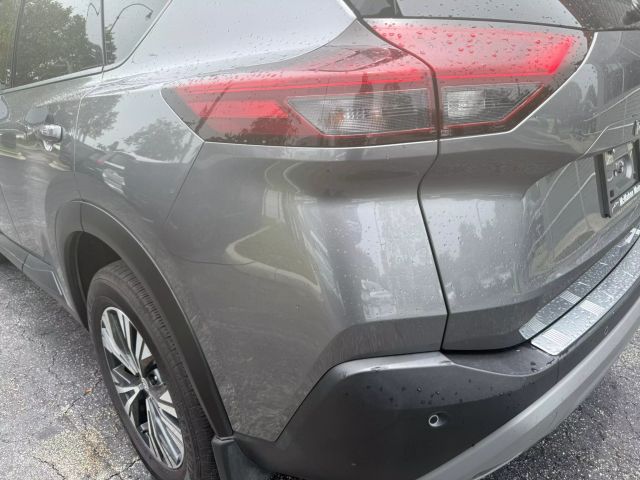 2021 Nissan Rogue - Image 25