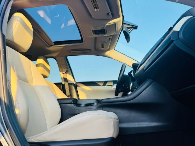 2011 Lexus Ct - Image 23