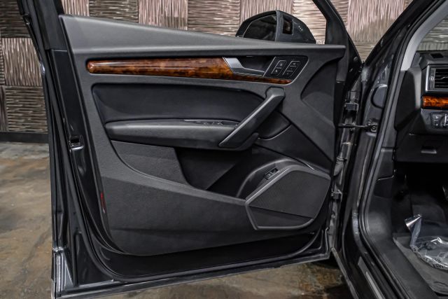 2018 Audi Q5 Premium Plus Sport Utility 4d - Image 34