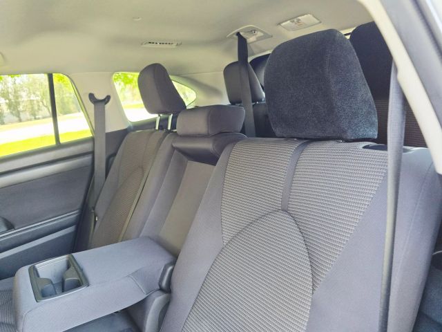 2020 Toyota Highlander - Image 38
