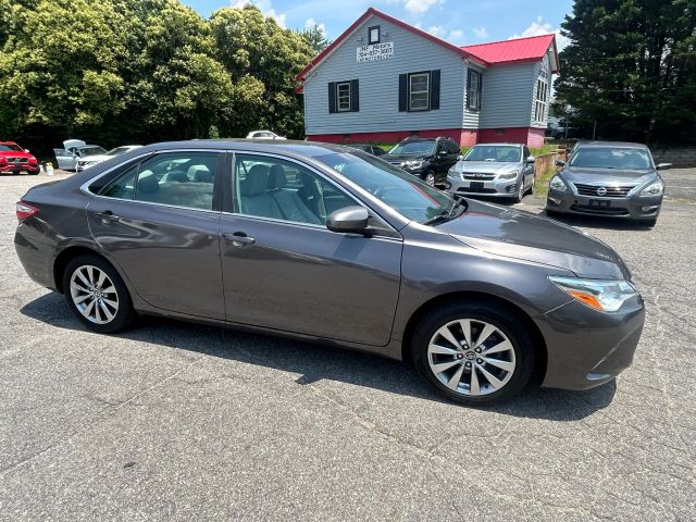 2017 Toyota Camry - Image 1