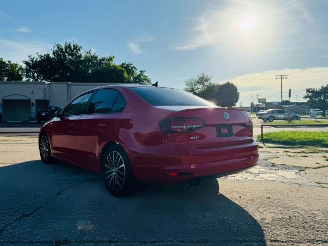 2016 Volkswagen Jetta - Image 8