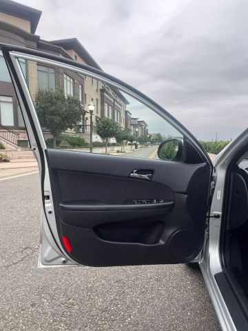 2010 Hyundai Elantra Touring Se Wagon 4d - Image 30