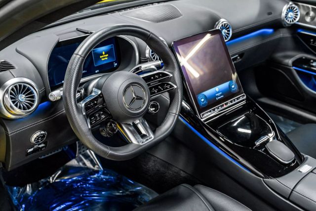 2024 Mercedes-benz Mercedes-amg Sl Sl 43 Performance Roadster 2d - - Image 11