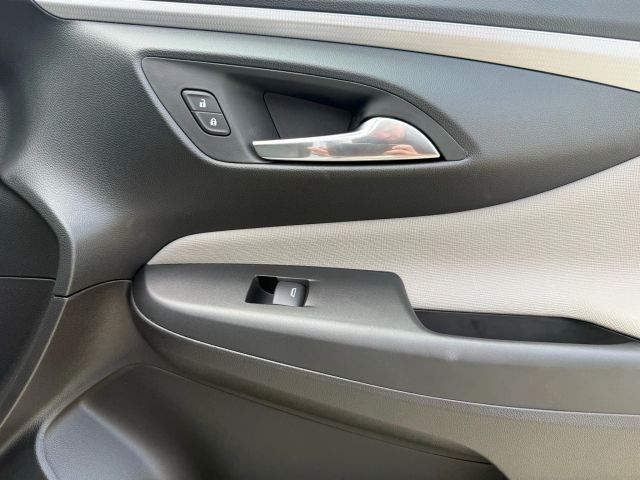 2025 Buick Envista - Image 101