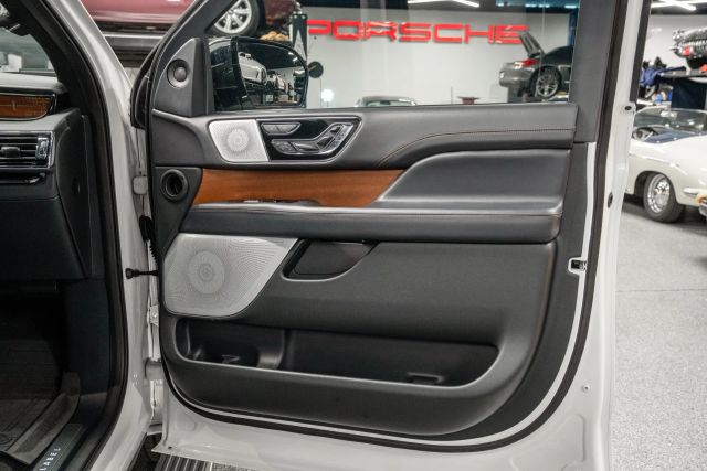 2024 Lincoln Navigator Black Label Sport Utility 4d - - Image 42