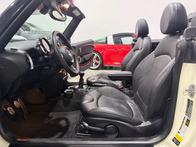 2015 Mini Convertible - Image 78