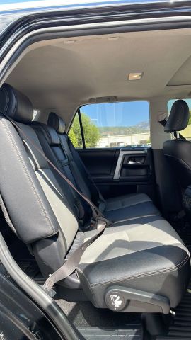 2018 Toyota 4runner - Image 15