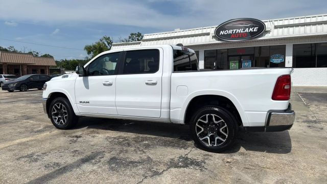 2025 Ram 1500 Crew Cab - Image 29