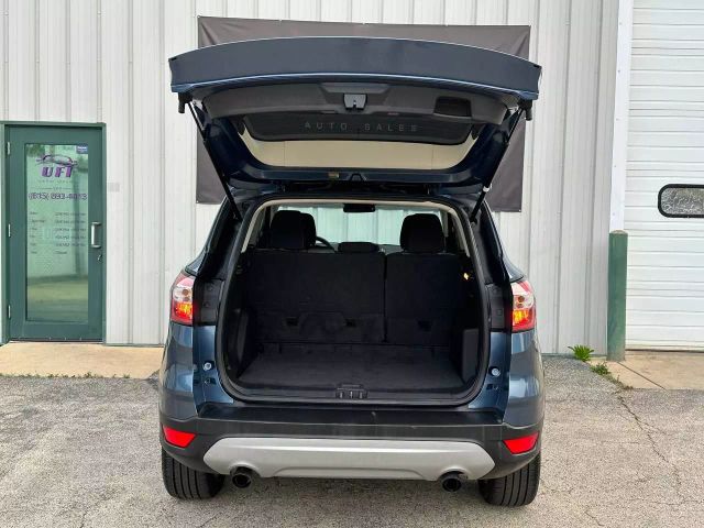 2018 Ford Escape - Image 19