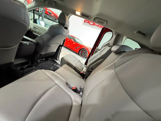 2021 Toyota Sienna - Image 122