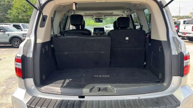 2022 Nissan Armada - Image 36