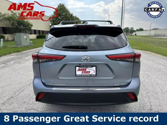 2022 Toyota Highlander - Image 6