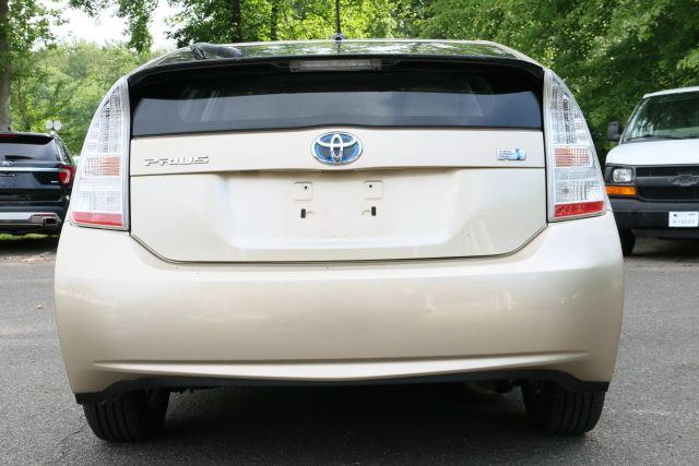 2010 Toyota Prius - Image 6