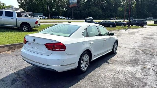 2013 Volkswagen Passat - Image 5