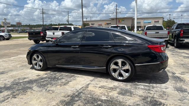 2018 Honda Accord - Image 27