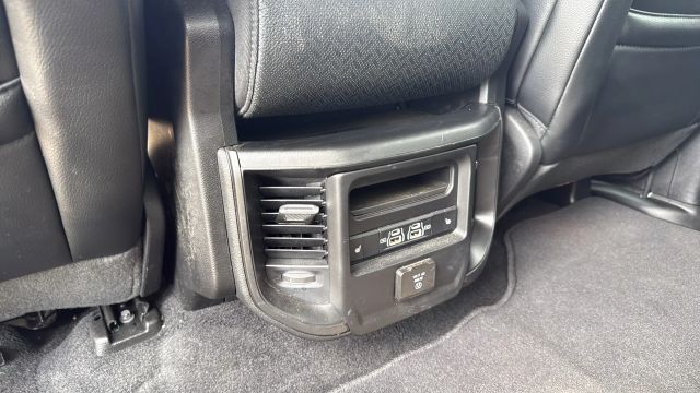 2025 Ram 1500 Crew Cab - Image 36